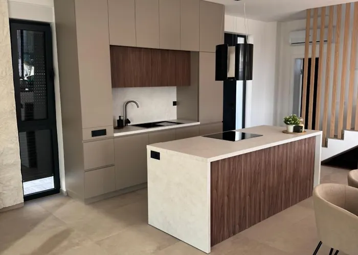 Вилла Gligora Колан